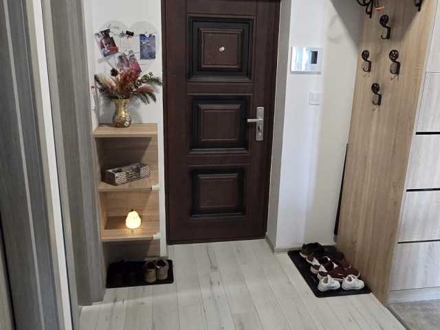 Apartament 3 camere - Visani
