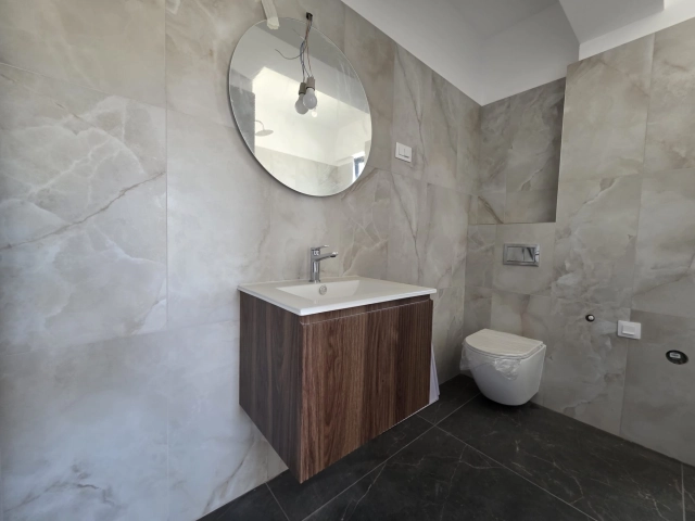 Apartament 3 camere - Bucium